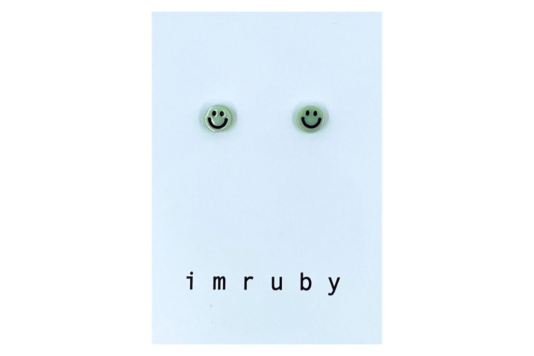Hi! I'm BREGJE, a mint green smiley set of 2 stud earrings.  If you are looking for a perfect everyday staple, stud earrings may be exactly what you need! They are very tiny and so cute! These earring sets are perfect for numerous piercings or just to mix and match! 