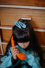 Load image into Gallery viewer, YUKI teardrop clip set