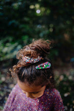 Load image into Gallery viewer, UMA teardrop clip set