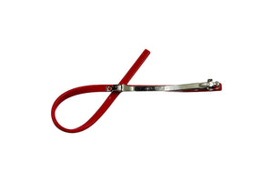 Hi! I'm SUKI, a bold red barrette with a twist

Sleek, strong, and ready to snap into place. My gently curved shape adds a soft, sculptural touch to your look — whether you're going for effortless chic or pulled-back polish. Lightweight, glossy, and made to stay put. Just clip and go.