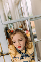 Load image into Gallery viewer, Hi! I&#39;m ELSA, a light blue flower clip.  Hold back bangs, clip back hair, or simply use for stylistic purposes by adding some flair to your hair. Mix-and-match, and layer these hair clips or wear on their own for a soft, seasonal look.
