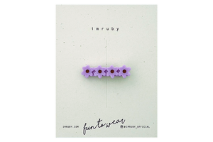 Hi! I'm FAYE, a purple flower clip.  Hold back bangs, clip back hair, or simply use for stylistic purposes by adding some flair to your hair. Mix-and-match, and layer these hair clips or wear on their own for a soft, seasonal look.