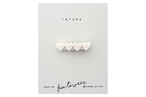 Hi! I'm BONNIE, a cloudy white heart clip.  Hold back bangs, clip back hair, or simply use for stylistic purposes by adding some flair to your hair. Mix-and-match, and layer these hair clips or wear on their own for a soft, seasonal look.