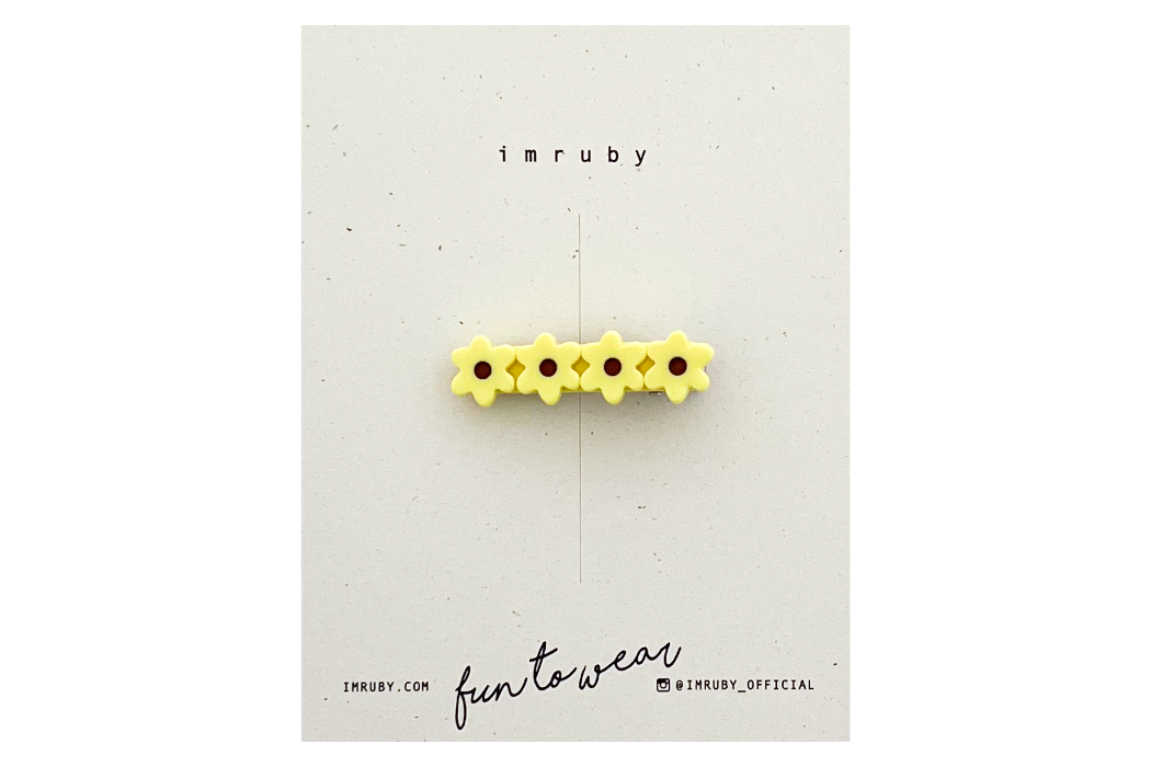 Hi! I'm DEMI, a bright yellow flower clip.  Hold back bangs, clip back hair, or simply use for stylistic purposes by adding some flair to your hair. Mix-and-match, and layer these hair clips or wear on their own for a soft, seasonal look.