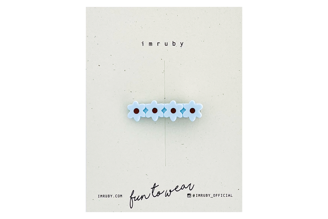 Hi! I'm ELSA, a light blue flower clip.  Hold back bangs, clip back hair, or simply use for stylistic purposes by adding some flair to your hair. Mix-and-match, and layer these hair clips or wear on their own for a soft, seasonal look.